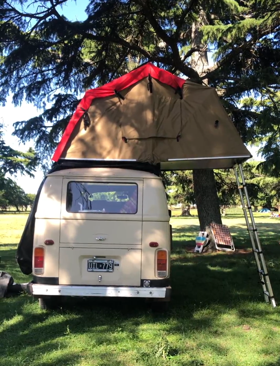 图/Alan Bat设计的车顶帐篷原型