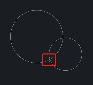 CAD如何给两个相交的圆创建圆角？